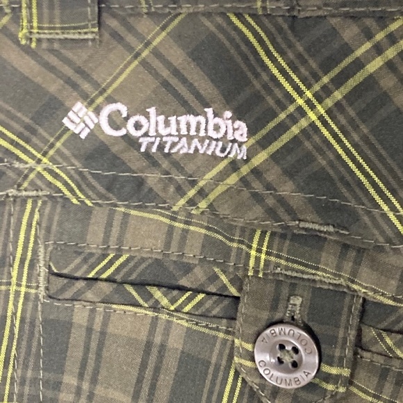 Columbia Titanium Omni-Shade Striped Shorts Sz 6 - Picture 5 of 6